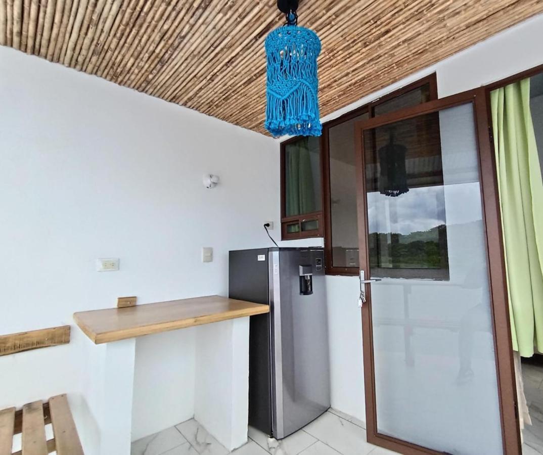 Couette-café Pura Natura Riverside *