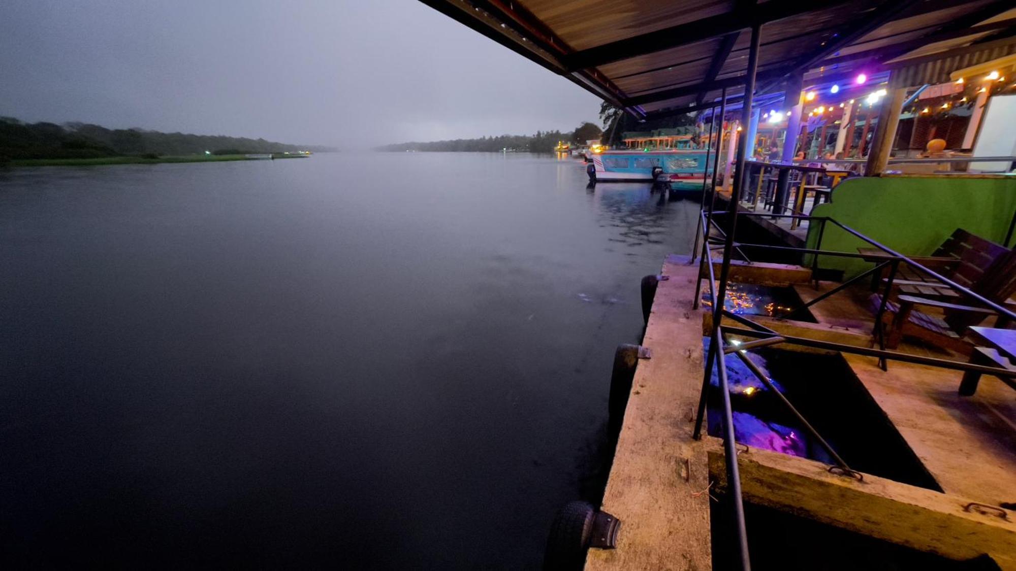 Pura Natura Riverside